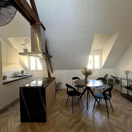 Duplex Design - 6 Personnes - דירה *